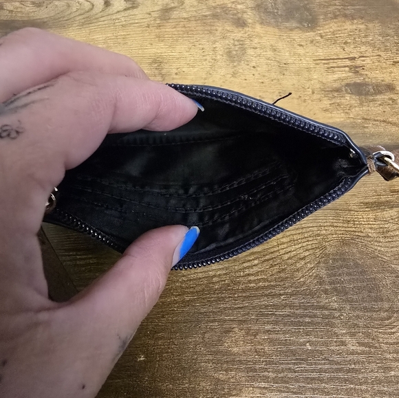 Tommy Hilfiger Navy and Brown Womens Wristlet Wallet - Picture 7 of 8